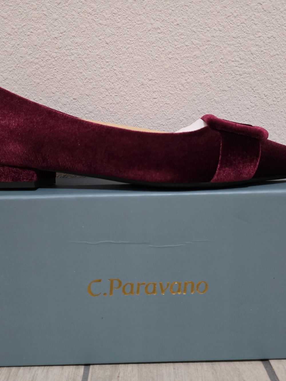 Women's C Paravano Claret Velvet Flats Size 9.5